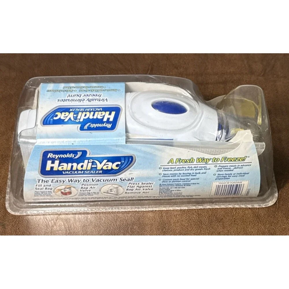 NEW Sealed Reynolds Handi-Vac Handheld Food Vacuum Sealer Starter Kit